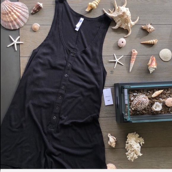 🌴🌼RVCA- ROMPER🌼🌴 - Picture 2 of 8